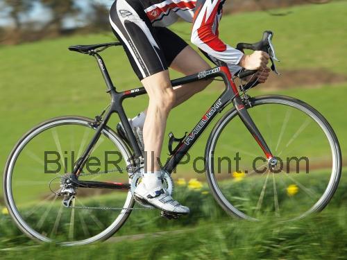 Kinesis KR810 fiche technique et avis